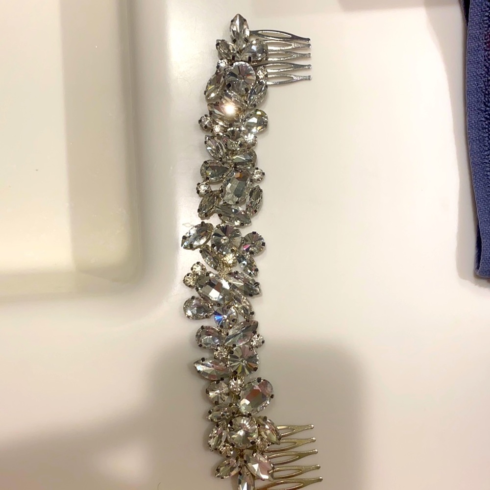 Gorgeous hair piece